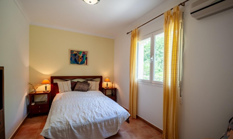 Resale - Villa -
Calpe - Gran Sol