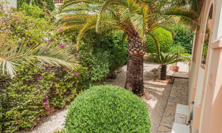 Resale - Villa -
Calpe - Gran Sol