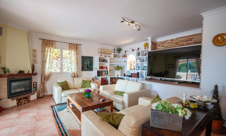 Resale - Villa -
Calpe - Gran Sol