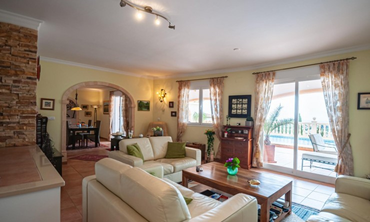 Resale - Villa -
Calpe - Gran Sol