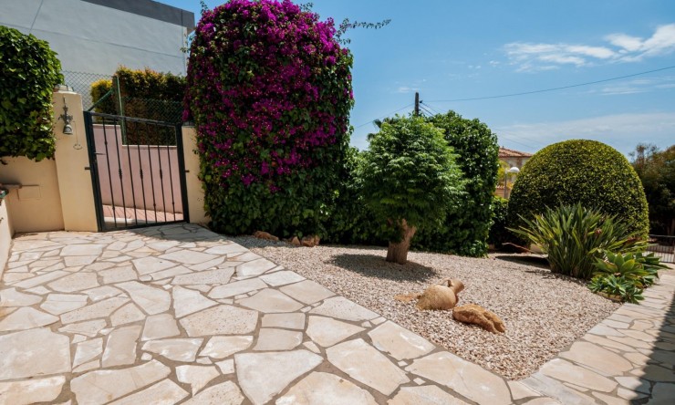 Resale - Villa -
Calpe - Gran Sol