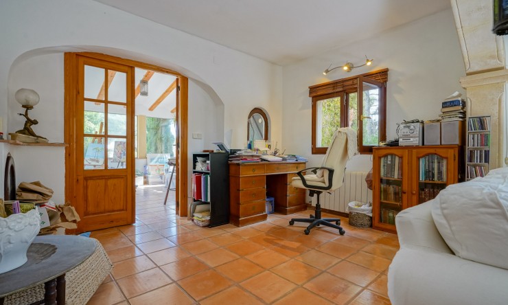 Resale - Villa -
Jávea - Las Planas