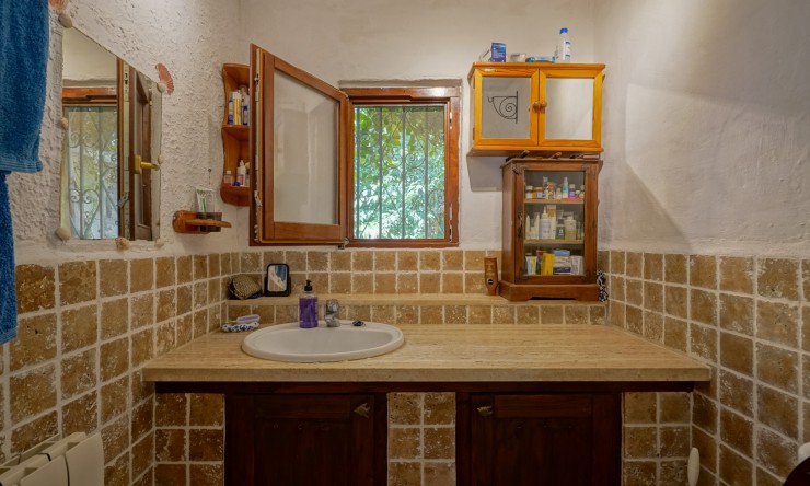 Resale - Villa -
Jávea - Las Planas
