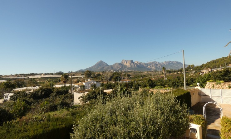 Herverkoop - Villa -
Altea