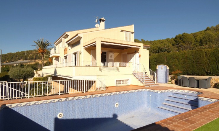 Herverkoop - Villa -
Altea