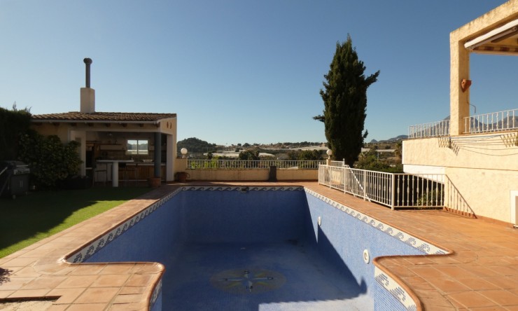 Herverkoop - Villa -
Altea