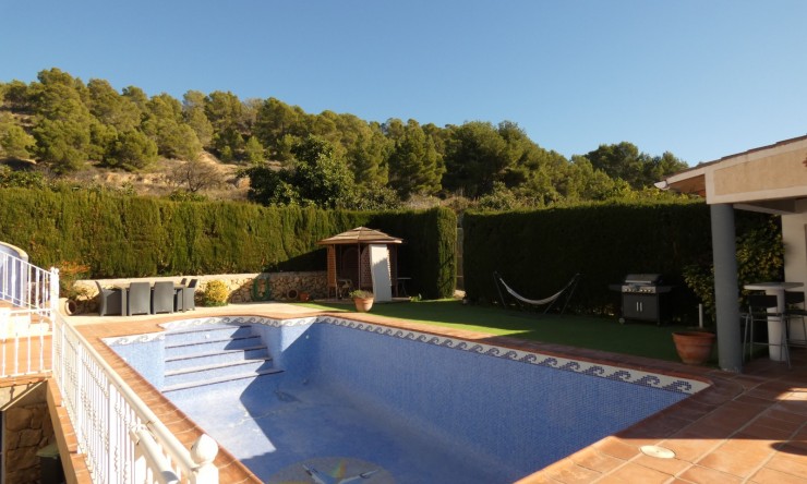 Herverkoop - Villa -
Altea
