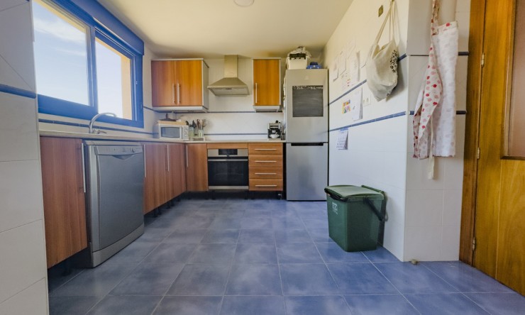 Wiederverkauf - Penthouse -
Calpe - Zona Puerto Blanco - Maryvilla