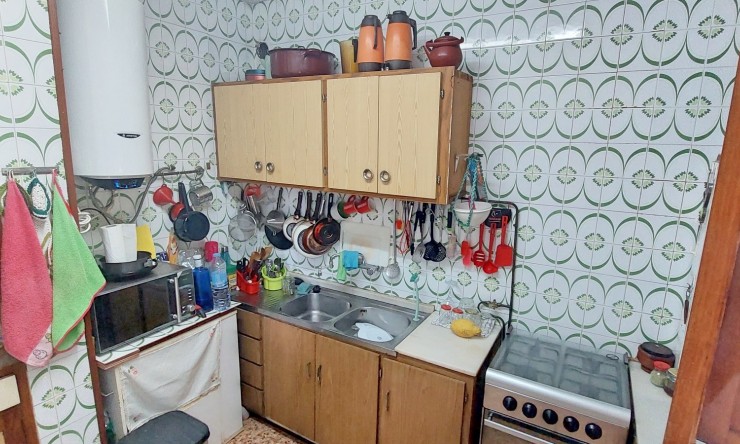Resale - Villa -
Benidorm