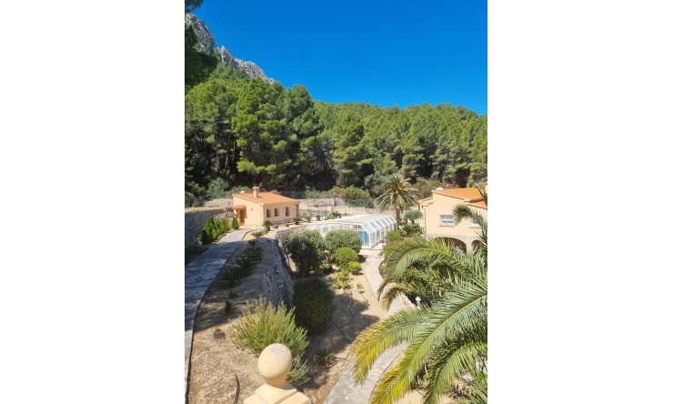 Revente - Maison de campagne -
Benissa