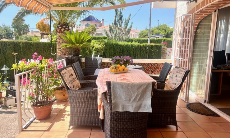 Resale - Villa -
Alfas del Pí
