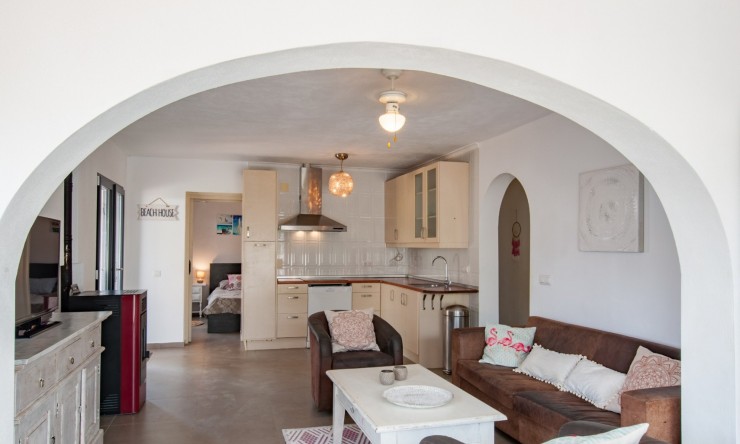 Reventa - Villa -
Benitachell