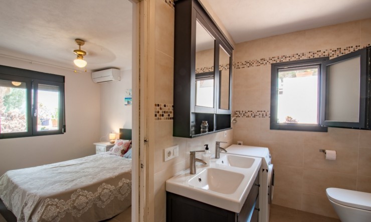 Reventa - Villa -
Benitachell
