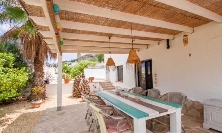 Reventa - Villa -
Benitachell