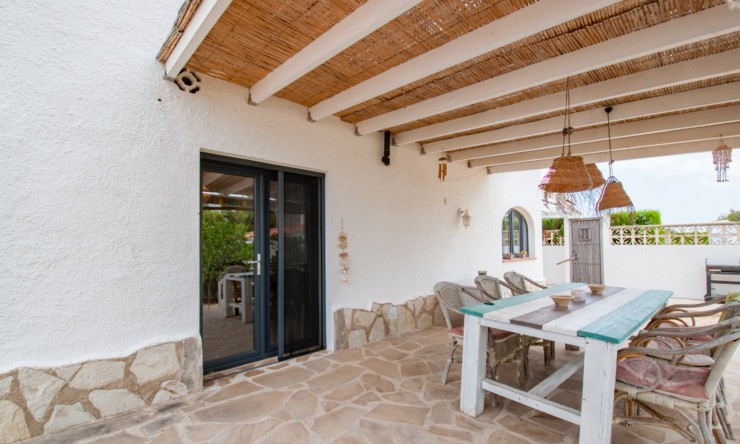 Reventa - Villa -
Benitachell