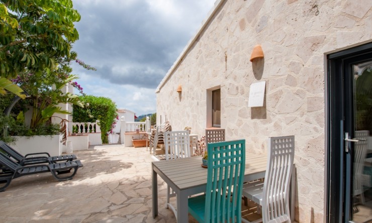 Reventa - Villa -
Benitachell