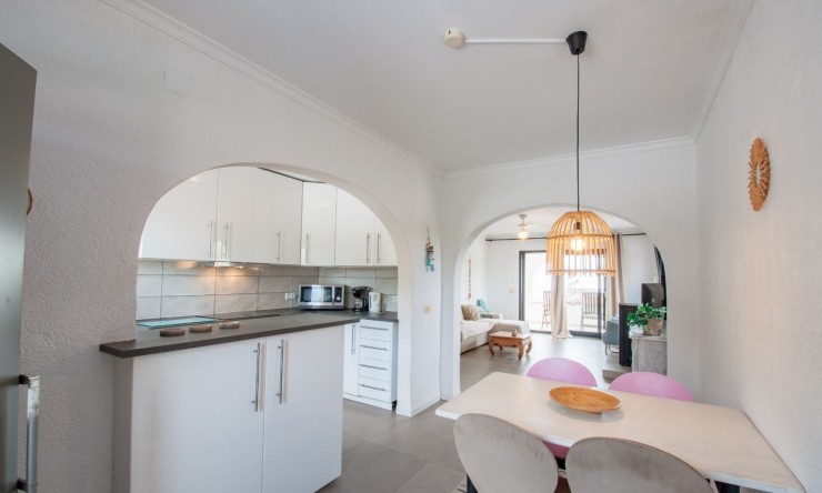 Reventa - Villa -
Benitachell