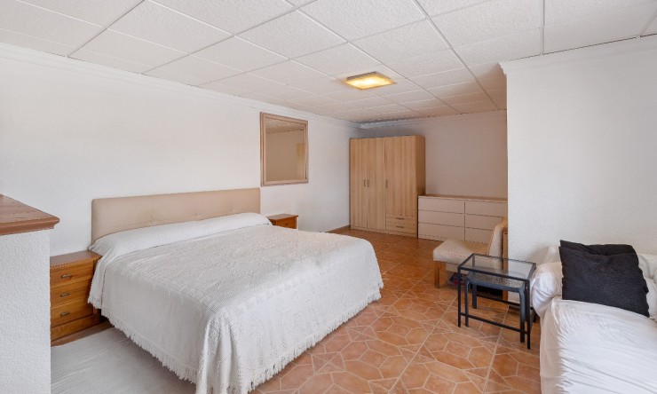 Rynek Wtórny - Willa -
Jávea - Montgó - Partida Tosal
