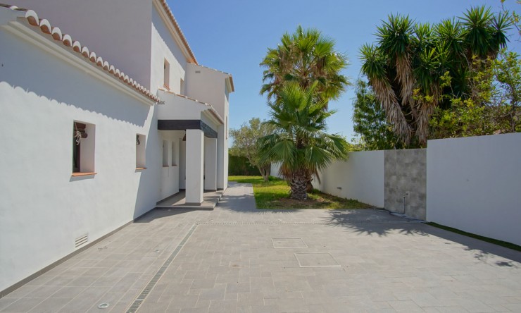 Reventa - Villa -
Moraira - La Sabatera