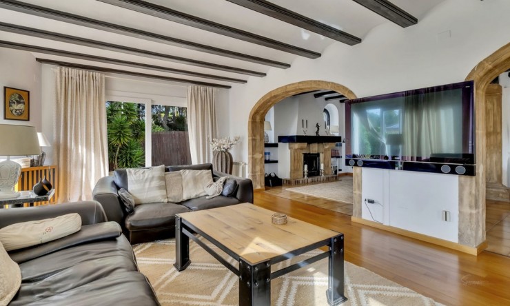 Reventa - Villa -
Jávea - La Lluca