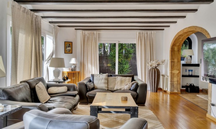 Reventa - Villa -
Jávea - La Lluca