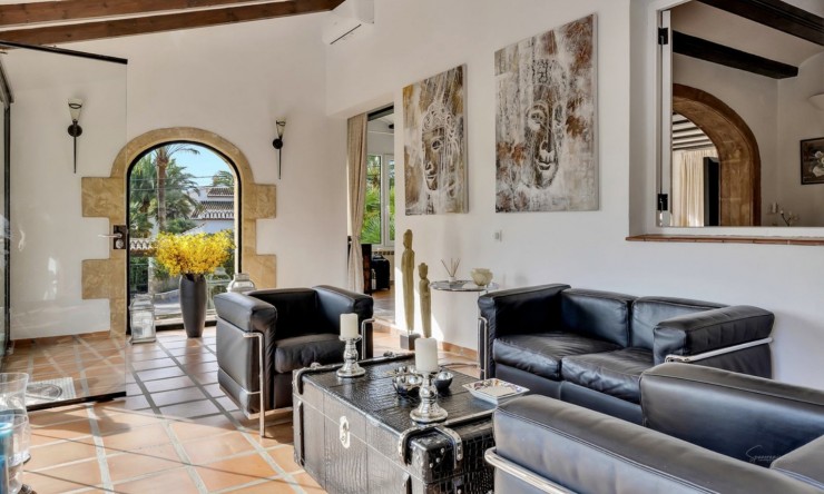 Reventa - Villa -
Jávea - La Lluca