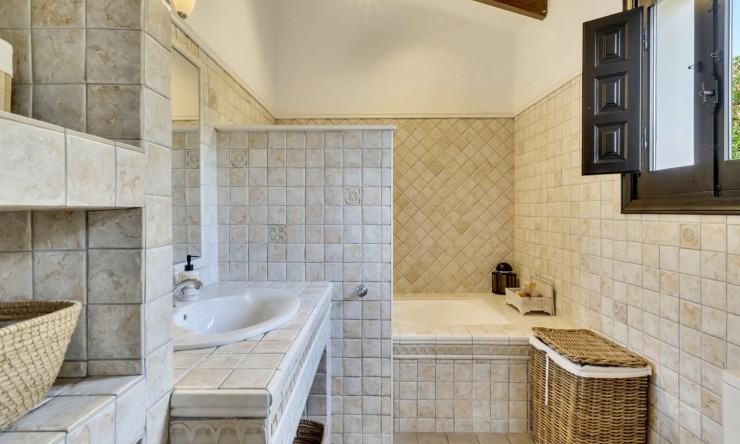 Reventa - Villa -
Jávea - La Lluca