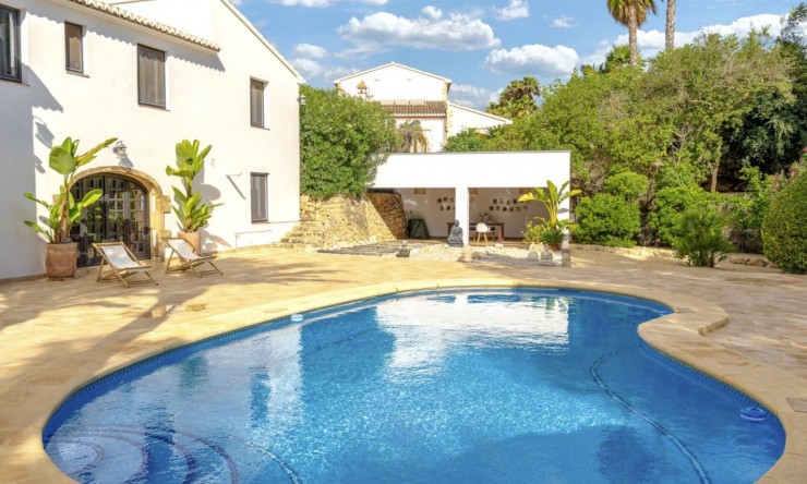 Reventa - Villa -
Jávea - La Lluca
