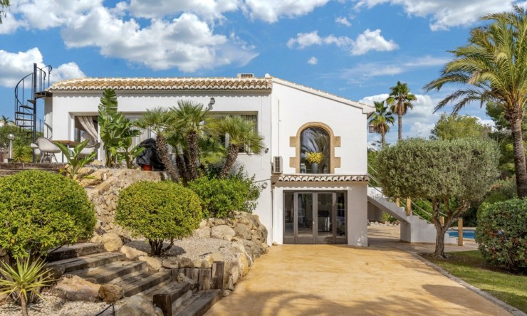 Reventa - Villa -
Jávea - La Lluca