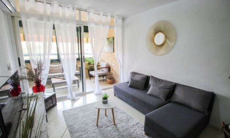 Wiederverkauf - Wohnung -
Benidorm - Playa Poniente