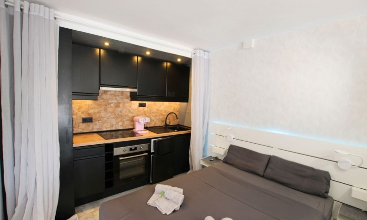 Reventa - Apartamento -
Benidorm