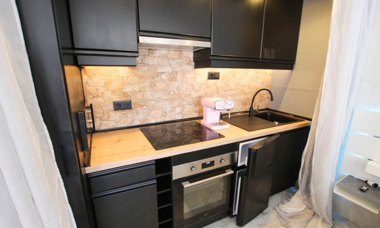 Reventa - Apartamento -
Benidorm