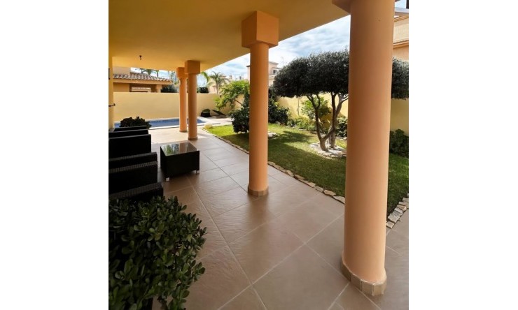 Revente - Villa -
Benidorm - Rincón de Loix