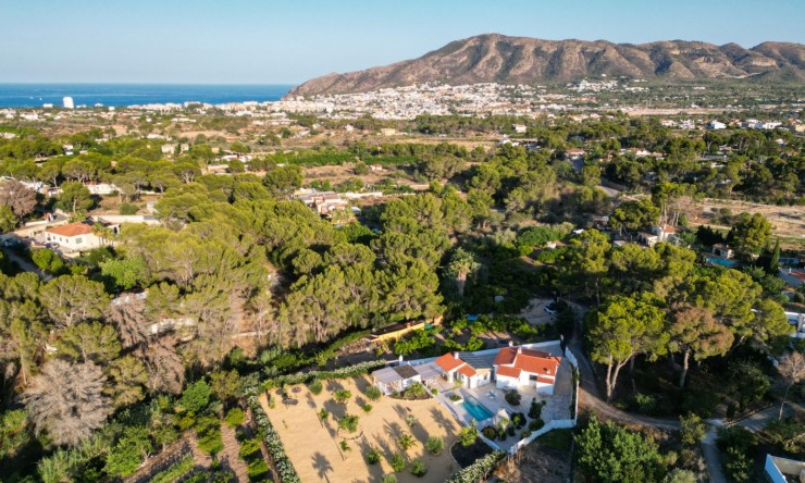 Resale - Villa -
Alfas del Pí