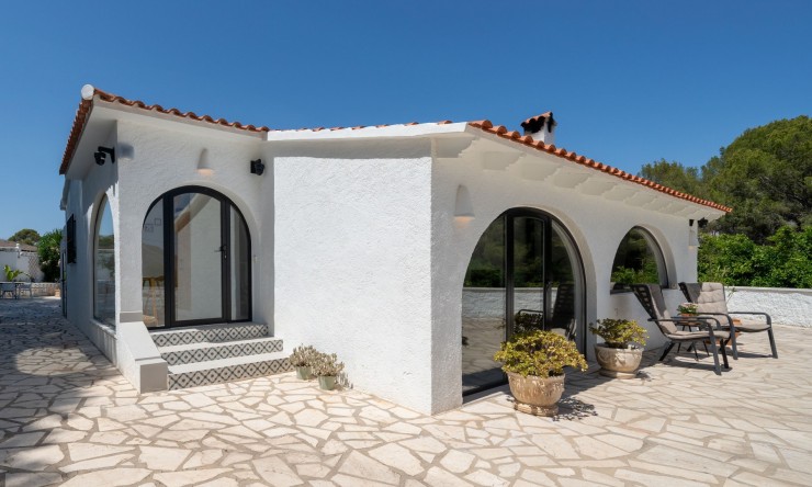 Resale - Villa -
Alfas del Pí