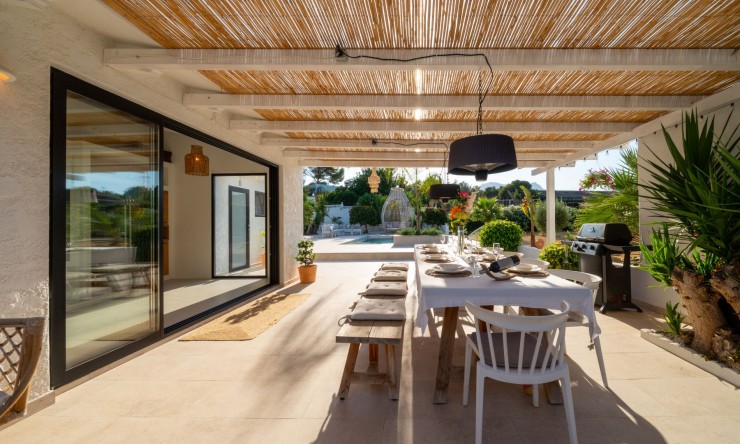 Resale - Villa -
Alfas del Pí