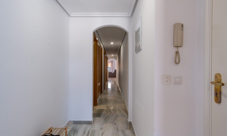 Wiederverkauf - Wohnung -
Calpe