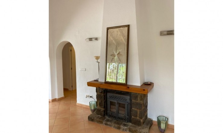 Wiederverkauf - Villa -
Calpe - La Canuta