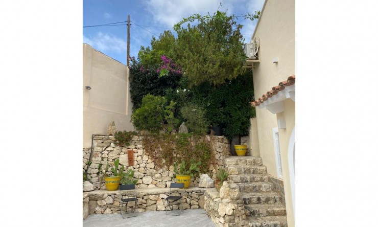 Wiederverkauf - Villa -
Calpe - La Canuta