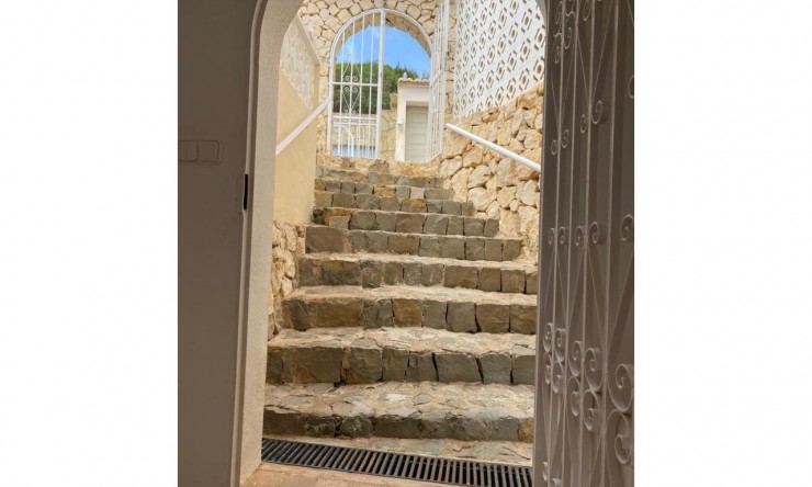 Wiederverkauf - Villa -
Calpe - La Canuta