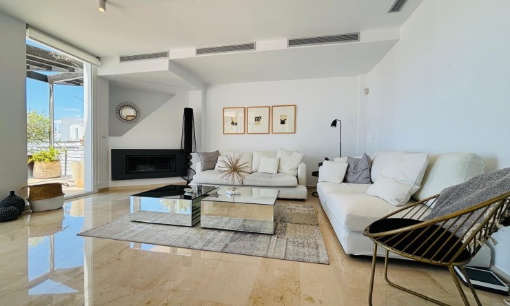 Resale - Villa -
Altea - La Vieja