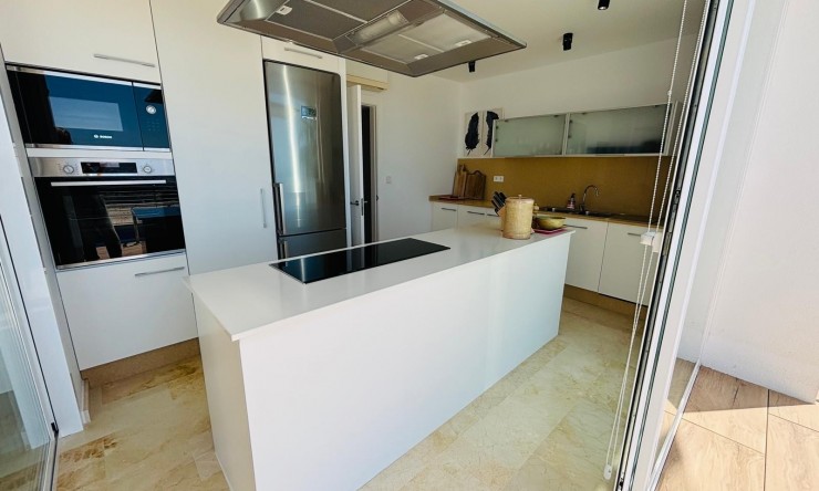 Resale - Villa -
Altea - La Vieja