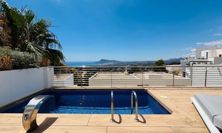 Resale - Villa -
Altea - La Vieja