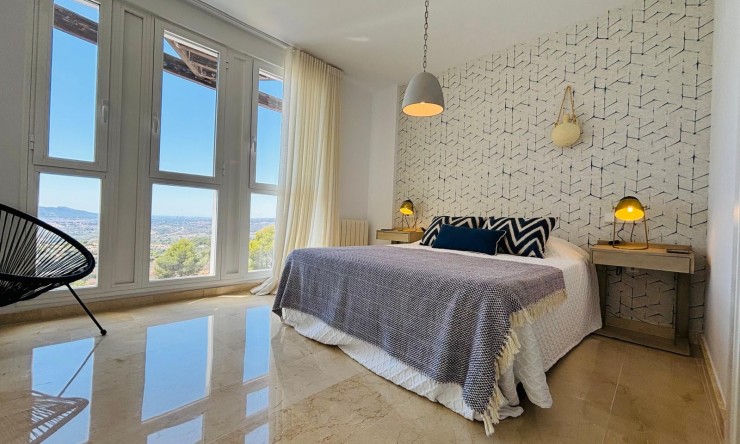 Resale - Villa -
Altea - La Vieja
