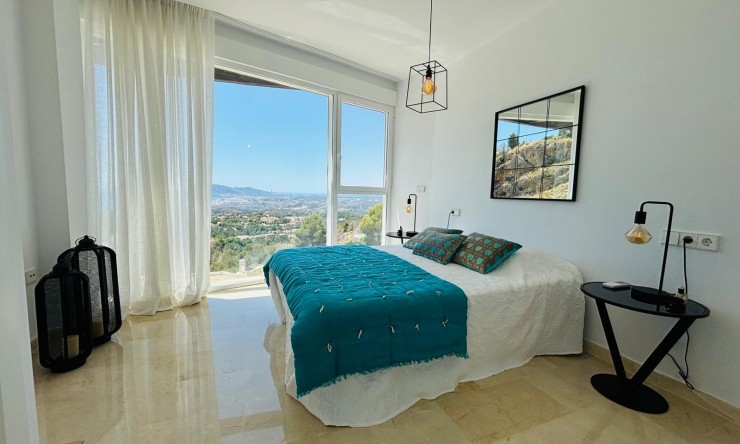 Resale - Villa -
Altea - La Vieja