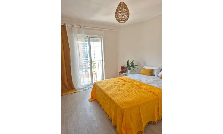 Reventa - Apartamento -
Calpe - Zona Playa del Bol - Puerto