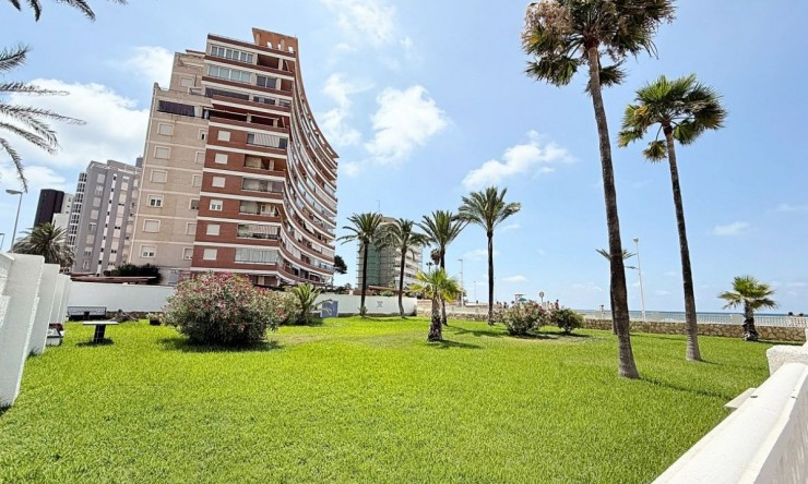 Revente - Appartement -
Calpe - Pla Roig