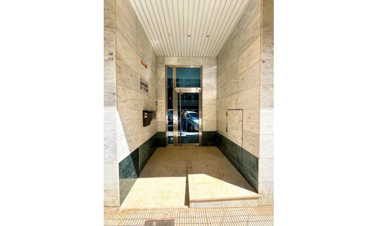 Wiederverkauf - Wohnung -
Calpe - Zona Levante - Playa Fossa