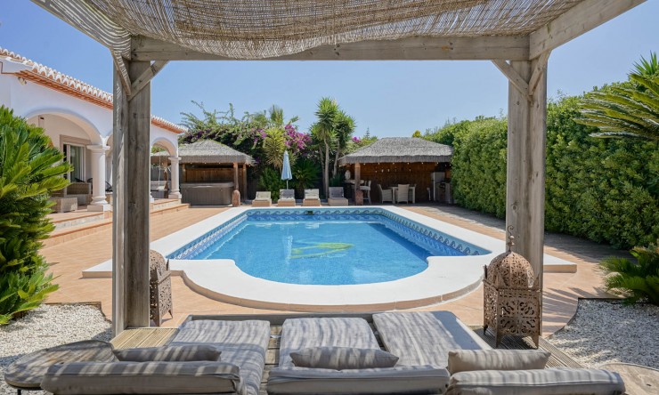 Reventa - Villa -
Jávea - Costa Nova