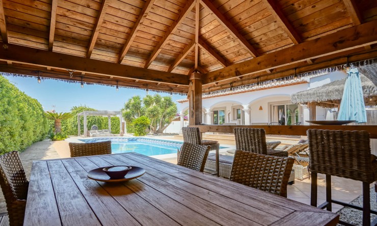 Reventa - Villa -
Jávea - Costa Nova